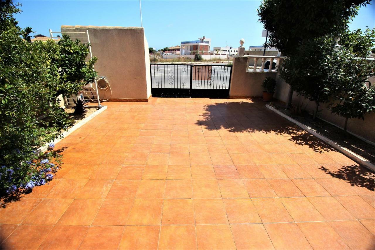 Holiday Apartment Dalias オリウエラ エクステリア 写真